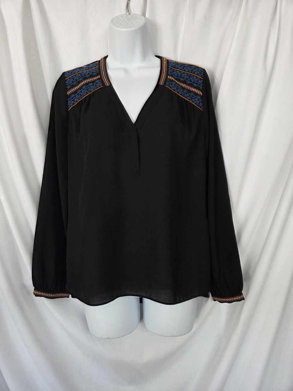 NYDJ Black Sheer V Neck Embroidered Yoke Blouse Size XSP